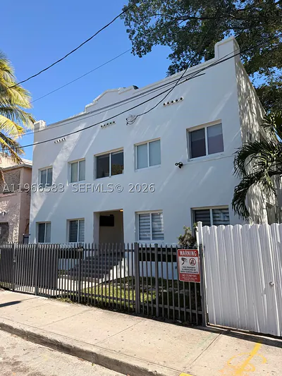 337 SW 10th Avenue, Miami, FL 33130 Miami FL