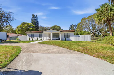 695 Dixie Lane, West Palm Beach, FL 33415 West Palm Beach FL