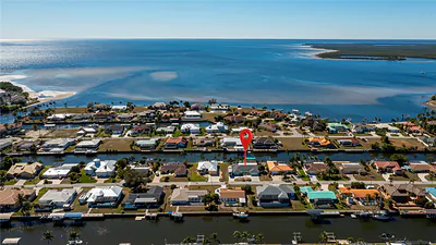 121 SINCLAIR STREET SE Port Charlotte FL