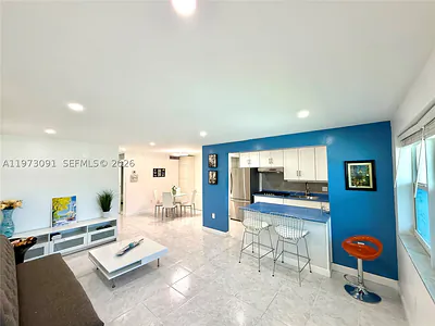 160 NE 203rd Ter 22 #22 Miami Gardens FL