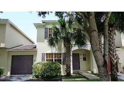 5870 S Golden Beauty Lane, Tamarac, FL 33321 Tamarac FL
