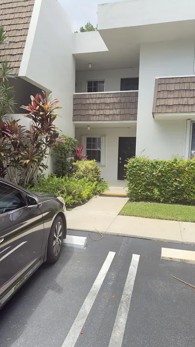 4031 N Cypress Drive 101, Pompano Beach, FL 33069 #101 Pompano Beach FL