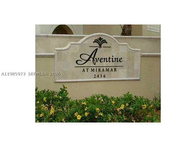 2486 Centergate Dr 102 #102 Miramar FL