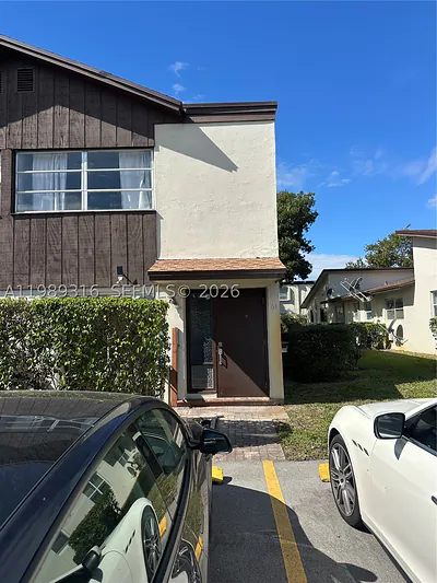 3201 NW 4th Ter 61 #61 Pompano Beach FL