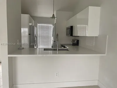 219 SE 8th Street 601, Hallandale Beach, FL 33009 #601 Hallandale Beach FL