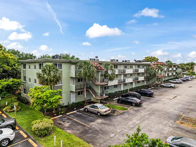 5935 Del Lago Circle 202, Sunrise, FL 33313 #202 Sunrise FL