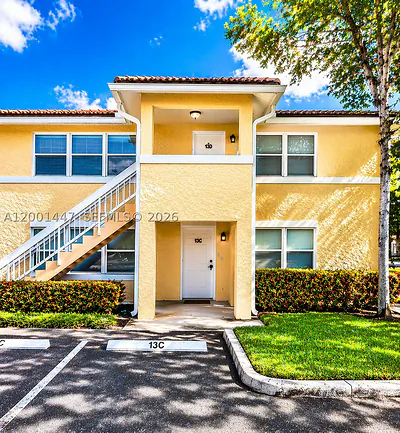 10176 Twin Lakes Dr 13-C #13-C Coral Springs FL
