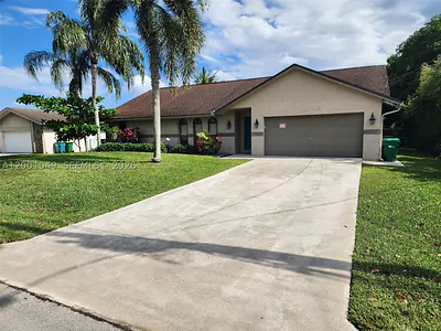 11540 NW 27th Ct - #- Plantation FL