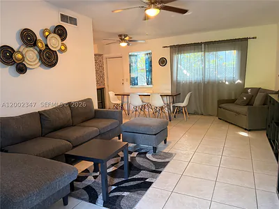 1104 N 17th Ct 107 #107 Hollywood FL