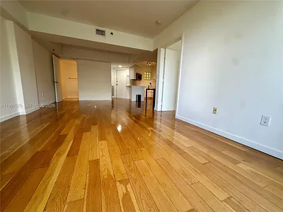 9156 Collins Ave 202 #202 Surfside FL