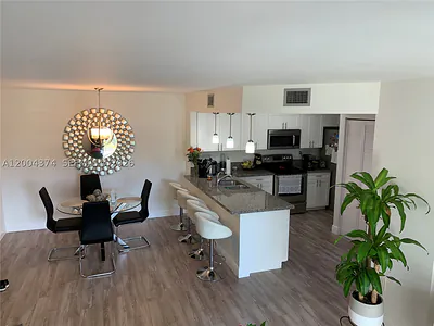 8660 SW 212th Street 305, Cutler Bay, FL 33189 #305 Cutler Bay FL