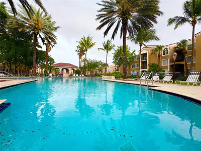 8060 N Nob Hill Rd 203 #203 Tamarac FL