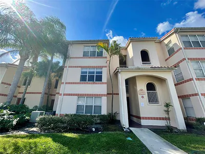 3350 N Pinewalk Dr Drive N 1413, Margate, FL 33063 #1413 Margate FL