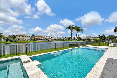 8363 NW 26th Ct Cooper City FL