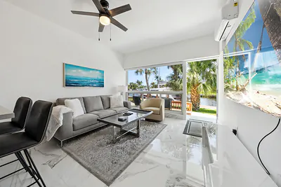 810 SE 22nd Avenue 103, Pompano Beach, FL 33062 #103 Pompano Beach FL