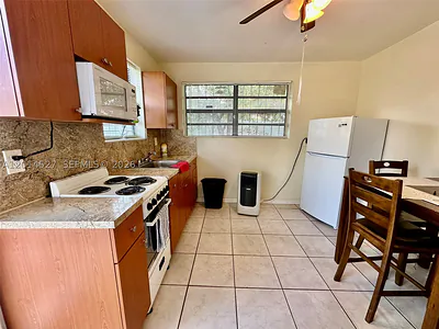 4733 NW 192nd St Efficiency #Efficiency Miami Gardens FL