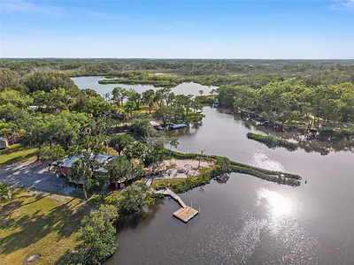1326 S ESTUARY Crystal River FL