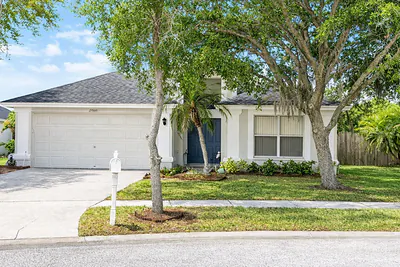 27606 SKY LAKE CIRCLE Wesley Chapel FL