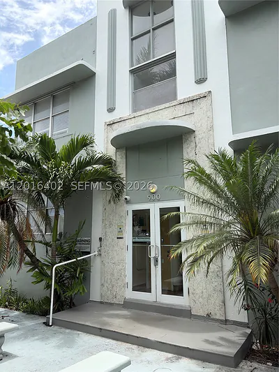 900 Jefferson Ave 2 #2 Miami Beach FL