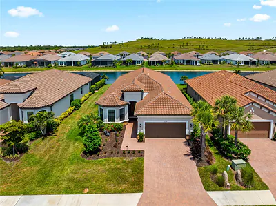 6249 MESA GLEN Bradenton FL