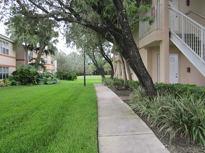 3310 N Pinewalk Drive N 1812, Margate, FL 33063 #1812 Margate FL