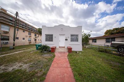2744 SW 16th Ter Miami FL
