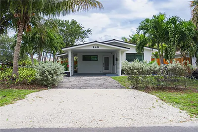 240 NE 25th Avenue, Pompano Beach, FL 33062 Pompano Beach FL
