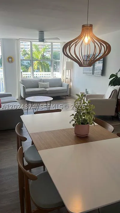 1913 S.Ocean dr. 429 #429 Hallandale Beach FL