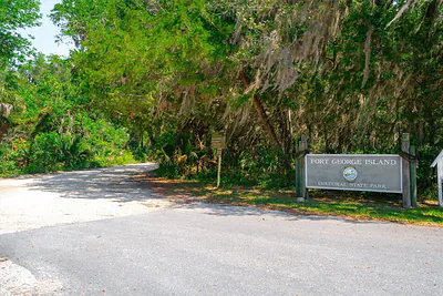 10474 SALT MARSH TRAIL Jacksonville FL