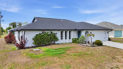 9495 GULFSTREAM BOULEVARD Englewood FL