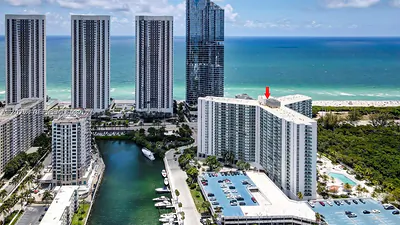 100 Bayview Drive 208, Sunny Isles Beach, FL 33160 #208 Sunny Isles Beach FL