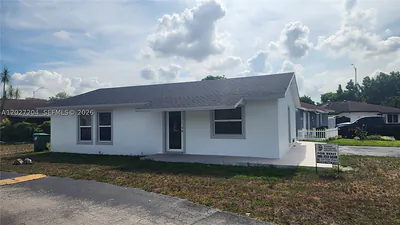 13741 SW 46th Ter Miami FL