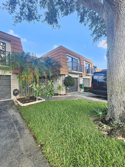 1412 SW 110th Way, Davie, FL 33324 Davie FL