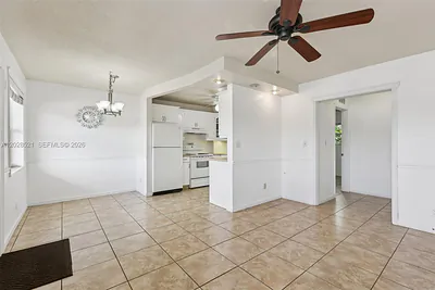 22 SE 3rd Terrace 18, Dania Beach, FL 33004 #18 Dania Beach FL