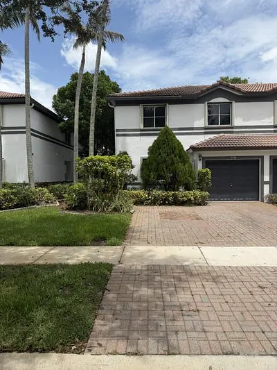 2440 NW 99th Way Sunrise FL