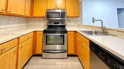 2445 SW 18th Terrace 107, Fort Lauderdale, FL 33315 #107 Fort Lauderdale FL