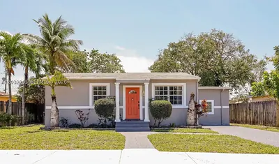 2740 Dewey St Hollywood FL