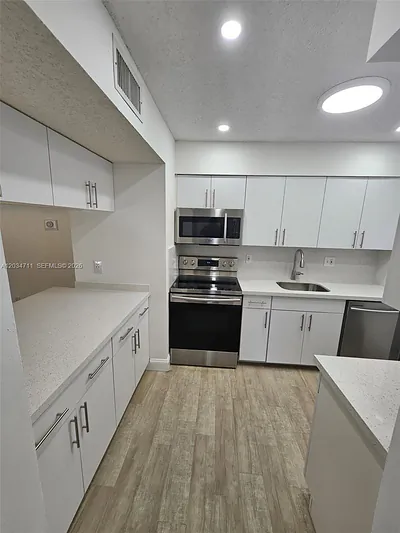 19800 SW 103rd Court 201, Cutler Bay, FL 33157 #201 Cutler Bay FL