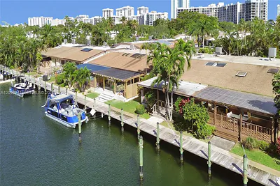 2619 S Parkview Drive, Hallandale Beach, FL 33009 Hallandale Beach FL