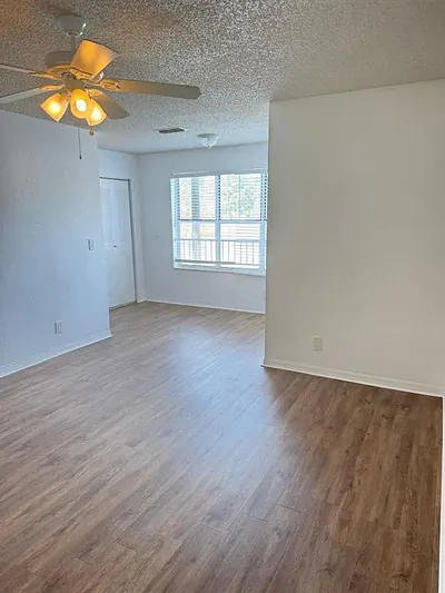 3350 N Pinewalk Dr 1426 #1426 Margate FL