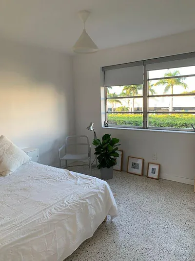 649 SW 9th Street 301, Miami, FL 33130 #301 Miami FL