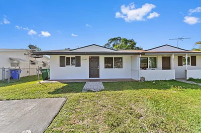 2541 NW 64th Terrace Margate FL