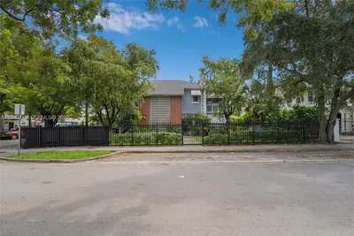 405 SW 11th Avenue, Miami, FL 33130 Miami FL