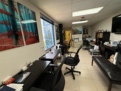 9600 NW 25th Street 4H, Doral, FL 33172 #4H Doral FL
