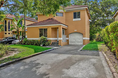 11251 Lakeview Drive 21-f #21-f Coral Springs FL