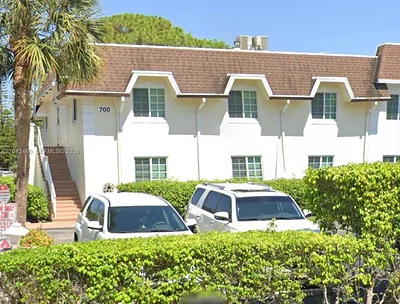 700 SE 2nd Avenue 313, Deerfield Beach, FL 33441 #313 Deerfield Beach FL
