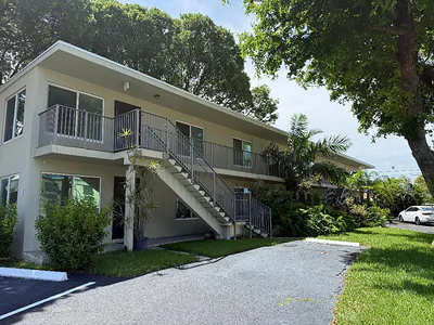 2317 NE 2nd Street 5 #5 Pompano Beach FL