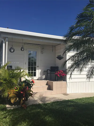 5125 SW 26th Court ., Hollywood, FL 33023 #. Hollywood FL
