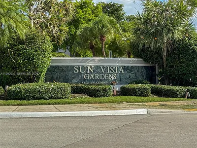 5672 Rock Island Road 266 #266 Tamarac FL