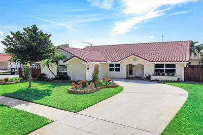 4870 Hawkes Bluff Avenue, Davie, FL 33331 Davie FL